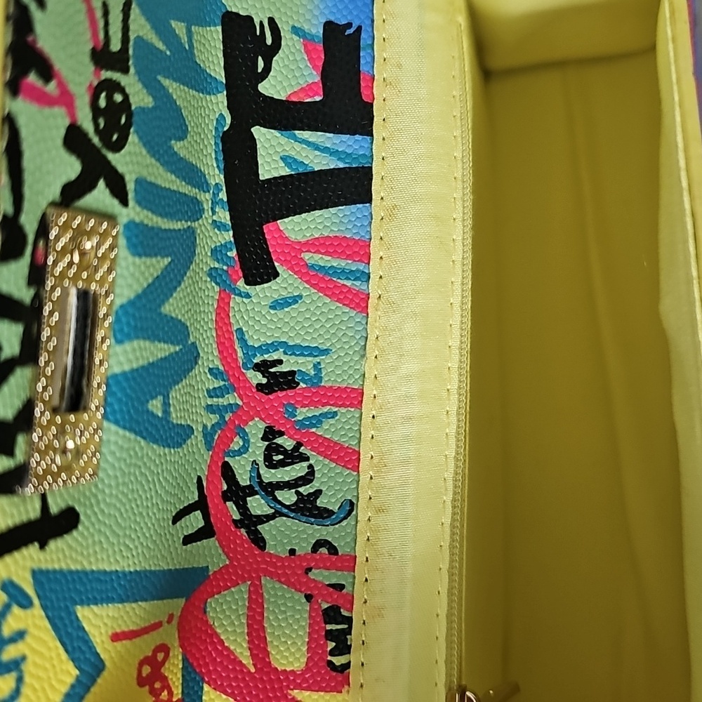 Alba Graffiti Handbag/Crossbody - Picture 7 of 10